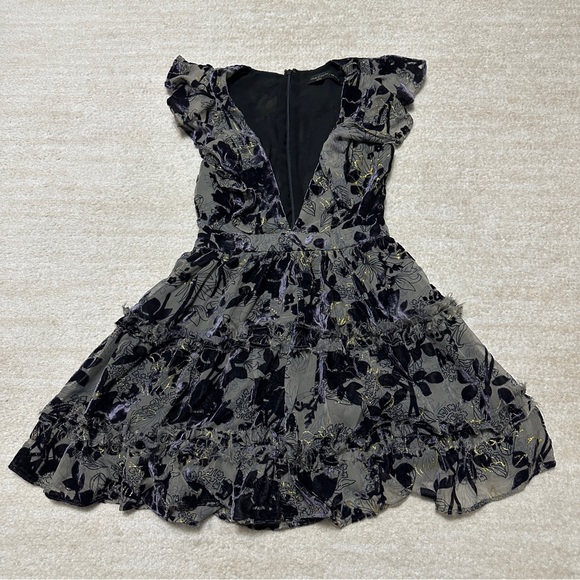 House of Harlow 1960 x REVOLVE Juniper Mini Dress Purple Lace Deep Plunge Chic - Picture 3 of 11